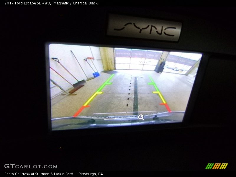 Magnetic / Charcoal Black 2017 Ford Escape SE 4WD