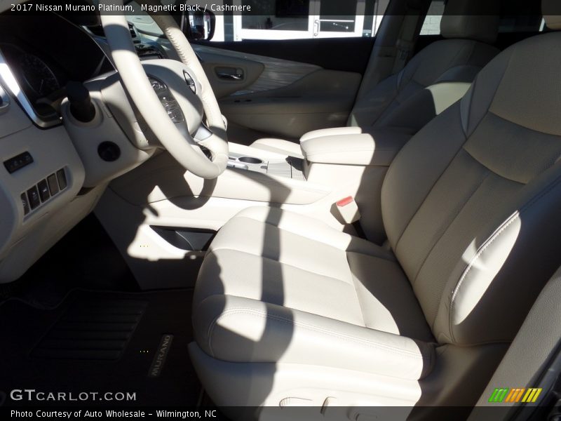Magnetic Black / Cashmere 2017 Nissan Murano Platinum