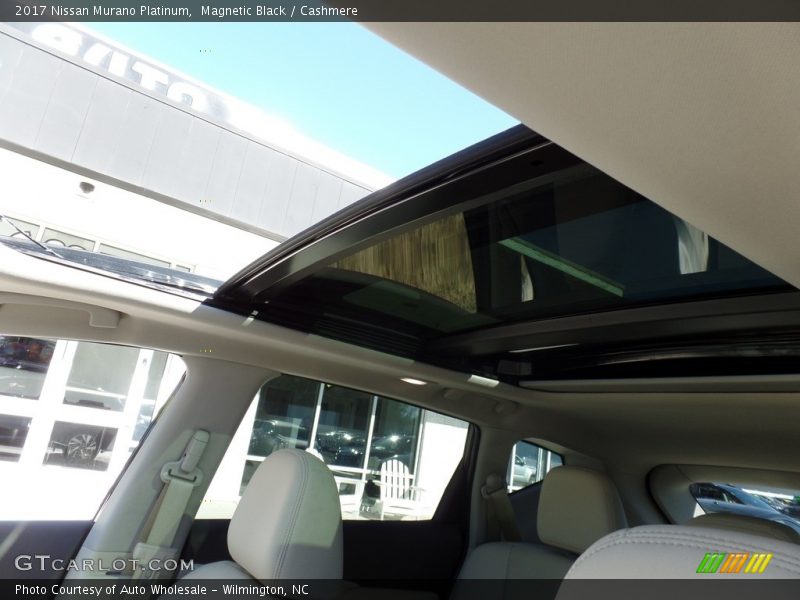 Magnetic Black / Cashmere 2017 Nissan Murano Platinum