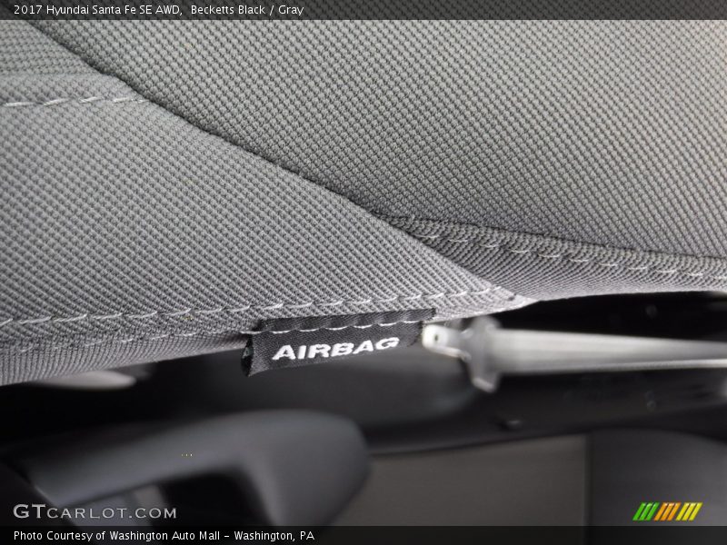 Becketts Black / Gray 2017 Hyundai Santa Fe SE AWD
