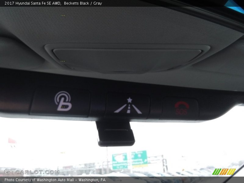 Becketts Black / Gray 2017 Hyundai Santa Fe SE AWD