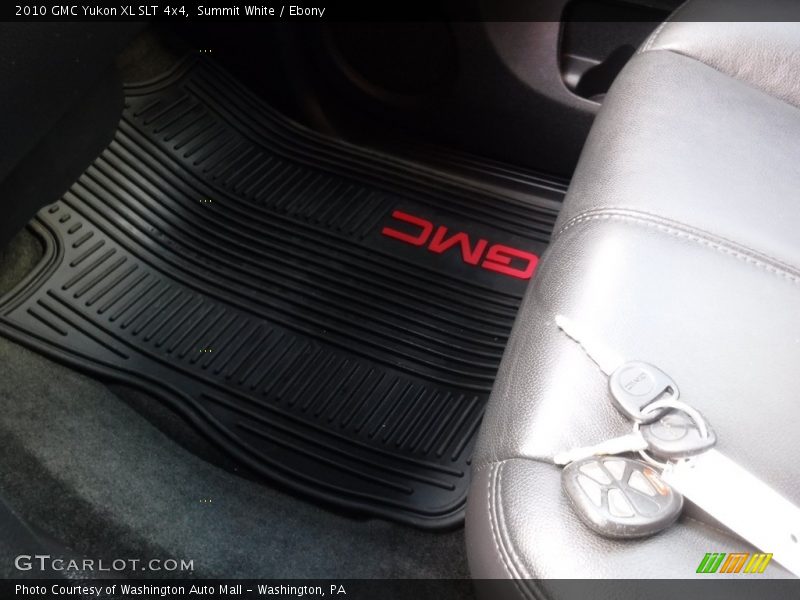 Summit White / Ebony 2010 GMC Yukon XL SLT 4x4