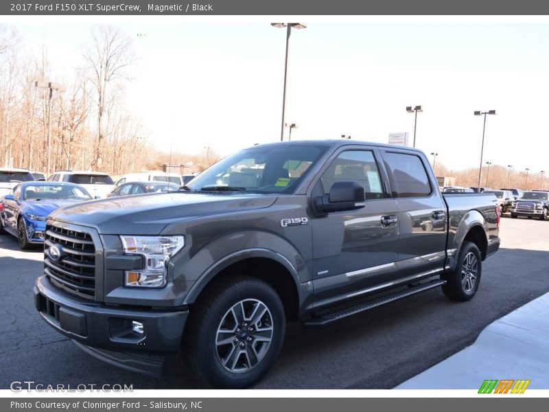 Magnetic / Black 2017 Ford F150 XLT SuperCrew