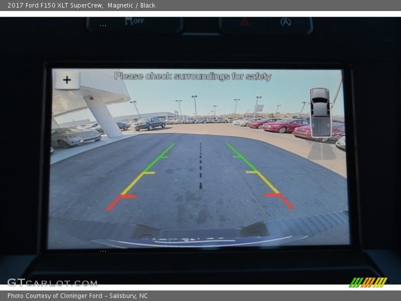 Magnetic / Black 2017 Ford F150 XLT SuperCrew
