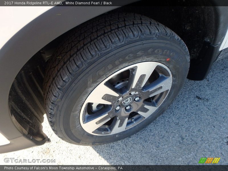 White Diamond Pearl / Black 2017 Honda Ridgeline RTL-E AWD