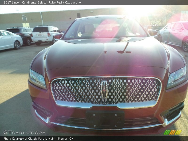 Ruby Red / Cappuccino 2017 Lincoln Continental Select