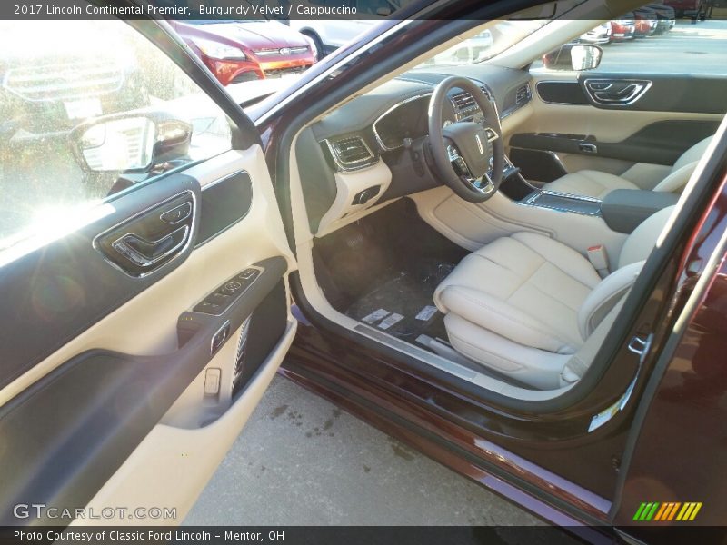 Burgundy Velvet / Cappuccino 2017 Lincoln Continental Premier