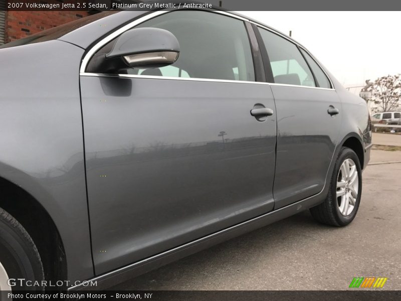 Platinum Grey Metallic / Anthracite 2007 Volkswagen Jetta 2.5 Sedan