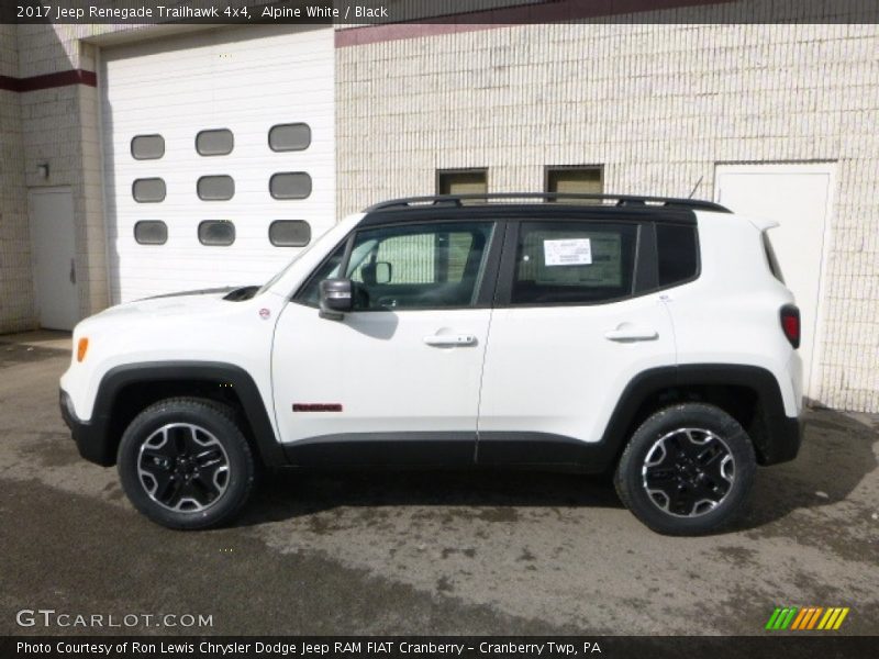 Alpine White / Black 2017 Jeep Renegade Trailhawk 4x4