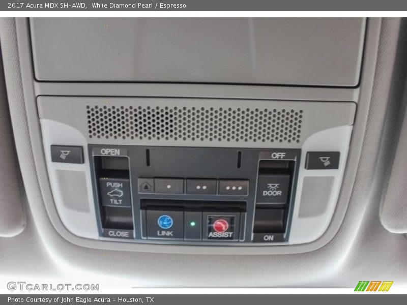 Controls of 2017 MDX SH-AWD