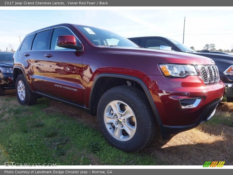 Velvet Red Pearl / Black 2017 Jeep Grand Cherokee Laredo