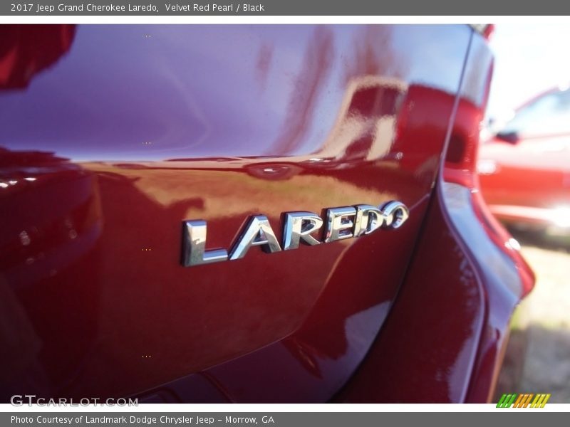 Velvet Red Pearl / Black 2017 Jeep Grand Cherokee Laredo