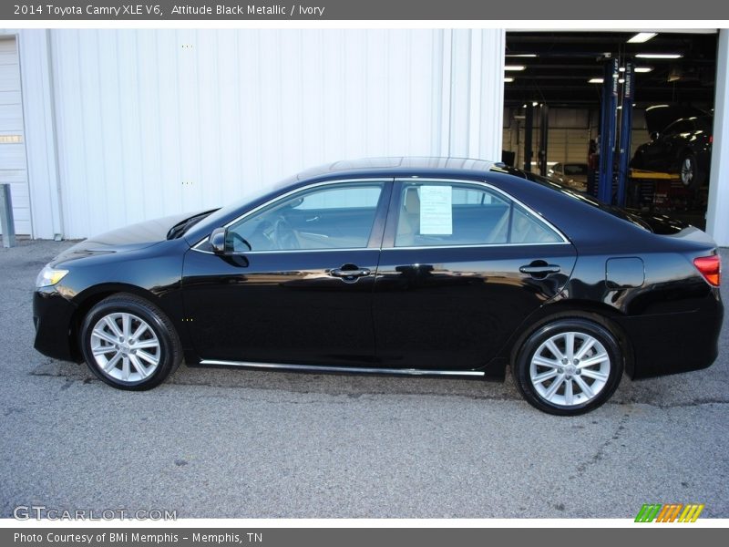 Attitude Black Metallic / Ivory 2014 Toyota Camry XLE V6