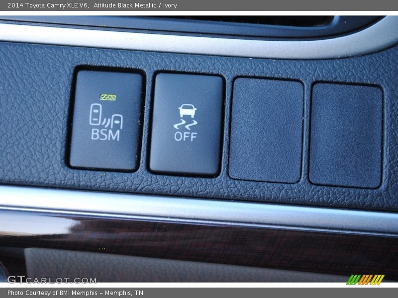Attitude Black Metallic / Ivory 2014 Toyota Camry XLE V6