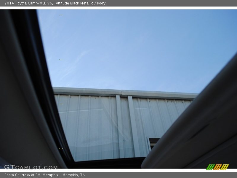 Attitude Black Metallic / Ivory 2014 Toyota Camry XLE V6