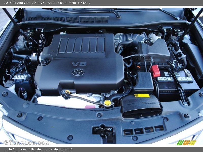 Attitude Black Metallic / Ivory 2014 Toyota Camry XLE V6