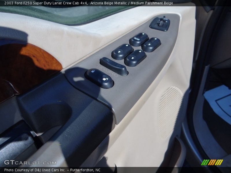 Arizona Beige Metallic / Medium Parchment Beige 2003 Ford F250 Super Duty Lariat Crew Cab 4x4