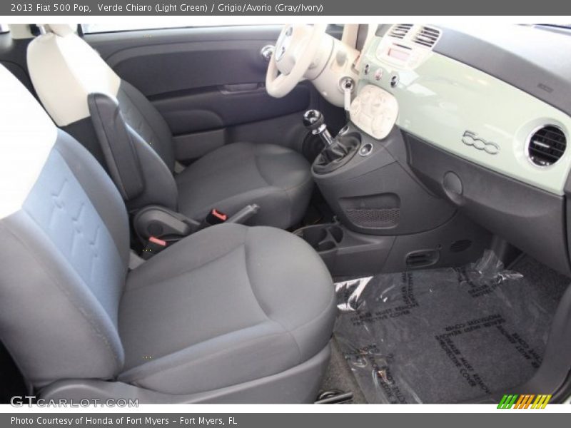 Verde Chiaro (Light Green) / Grigio/Avorio (Gray/Ivory) 2013 Fiat 500 Pop