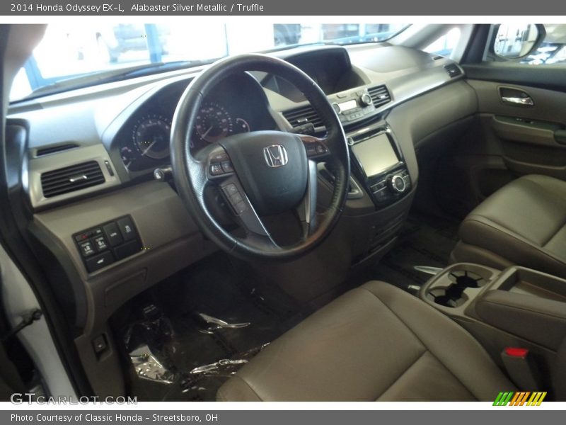 Alabaster Silver Metallic / Truffle 2014 Honda Odyssey EX-L