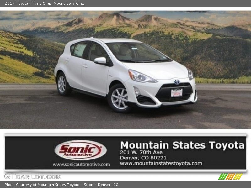 Moonglow / Gray 2017 Toyota Prius c One