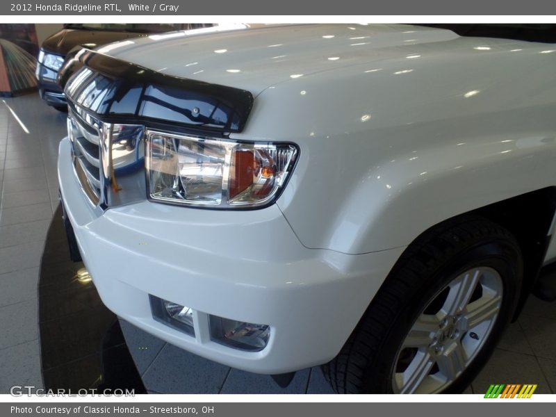 White / Gray 2012 Honda Ridgeline RTL