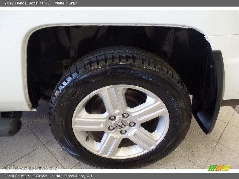 White / Gray 2012 Honda Ridgeline RTL