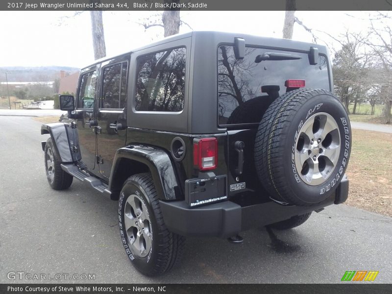 Black / Black/Dark Saddle 2017 Jeep Wrangler Unlimited Sahara 4x4