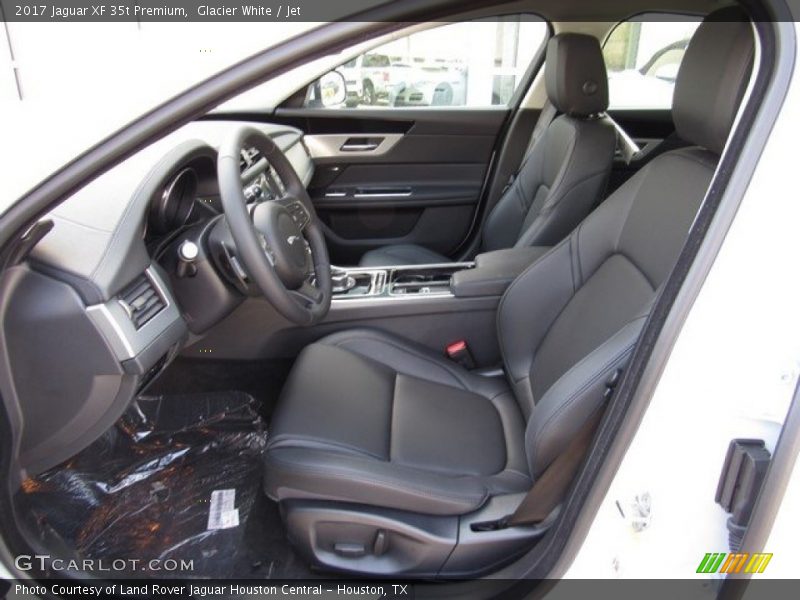 Glacier White / Jet 2017 Jaguar XF 35t Premium