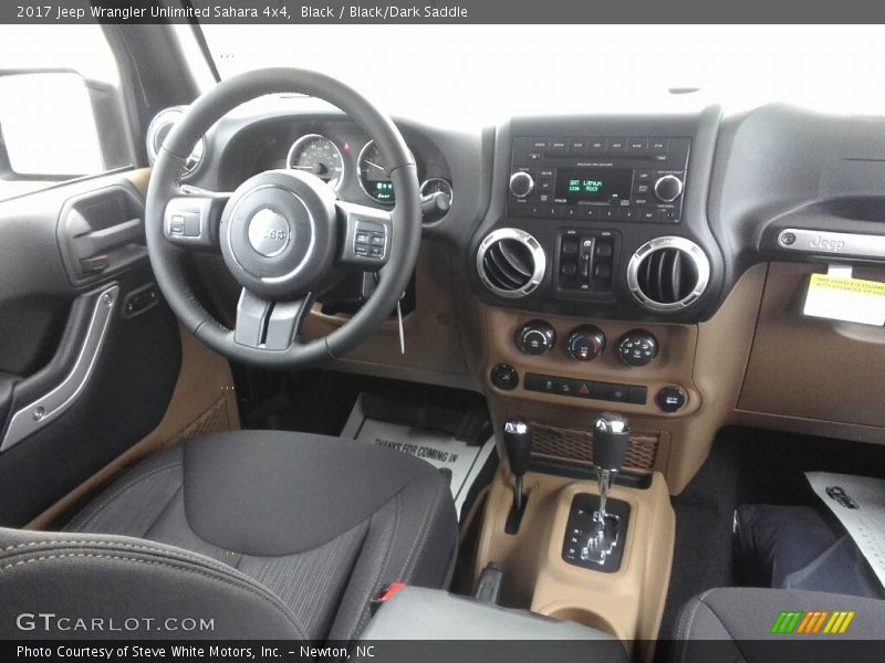Black / Black/Dark Saddle 2017 Jeep Wrangler Unlimited Sahara 4x4