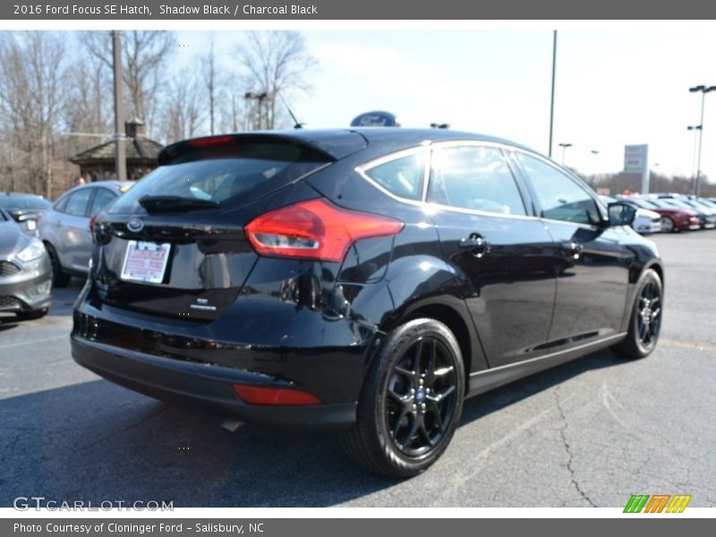 Shadow Black / Charcoal Black 2016 Ford Focus SE Hatch