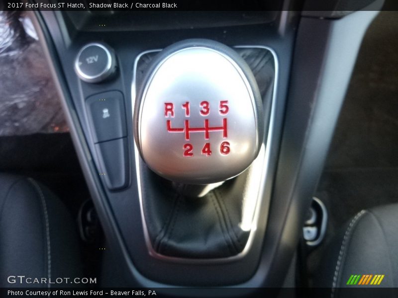  2017 Focus ST Hatch 6 Speed Manual Shifter