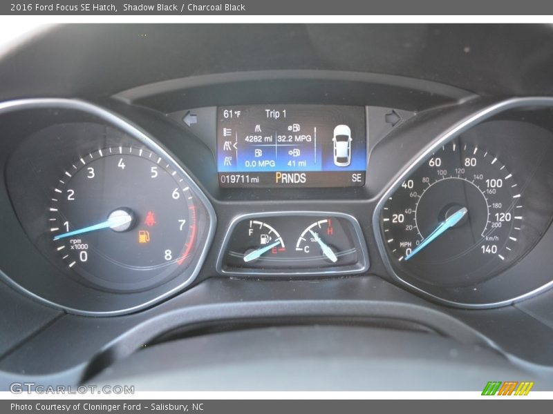 Shadow Black / Charcoal Black 2016 Ford Focus SE Hatch