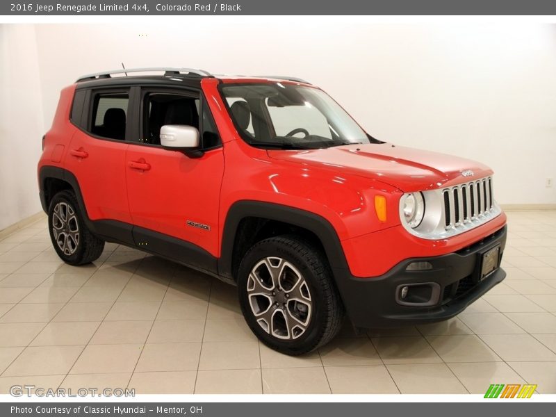 Front 3/4 View of 2016 Renegade Limited 4x4