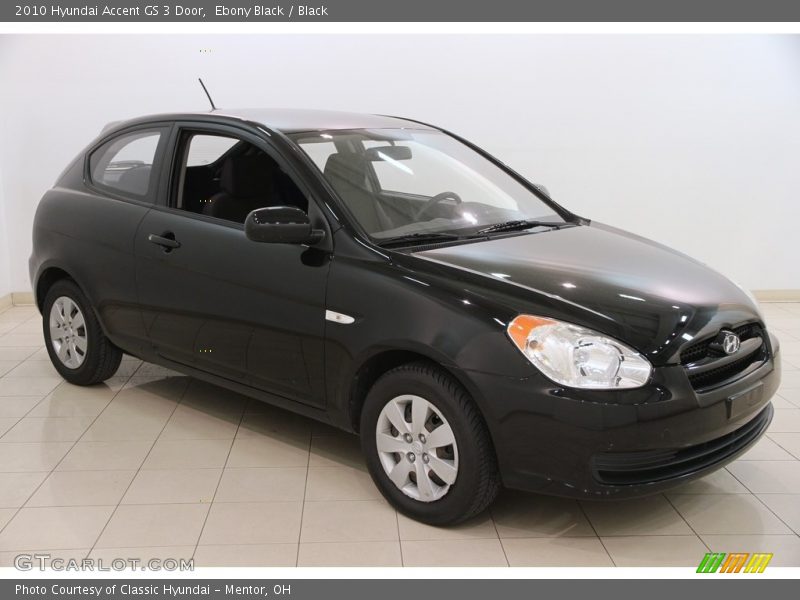 Ebony Black / Black 2010 Hyundai Accent GS 3 Door