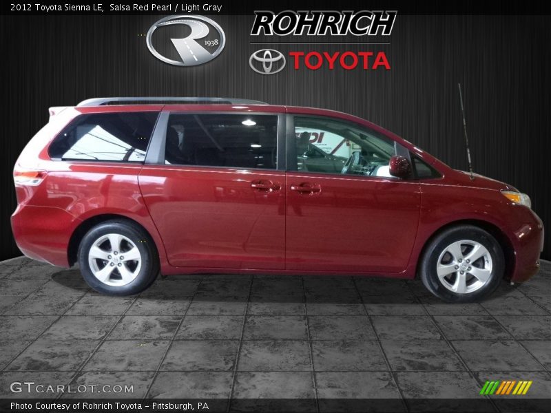 Salsa Red Pearl / Light Gray 2012 Toyota Sienna LE