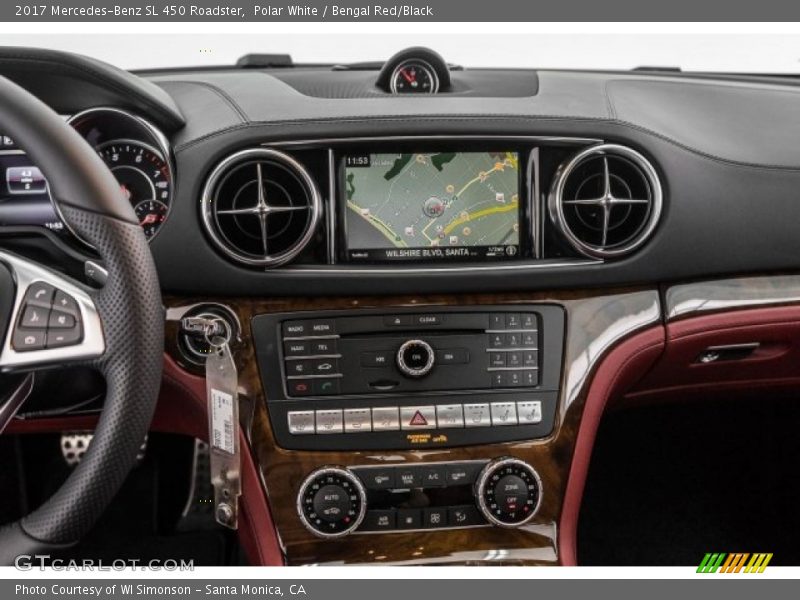 Controls of 2017 SL 450 Roadster