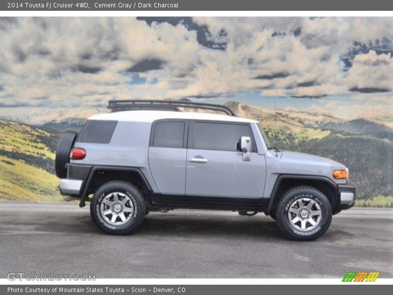Cement Gray / Dark Charcoal 2014 Toyota FJ Cruiser 4WD