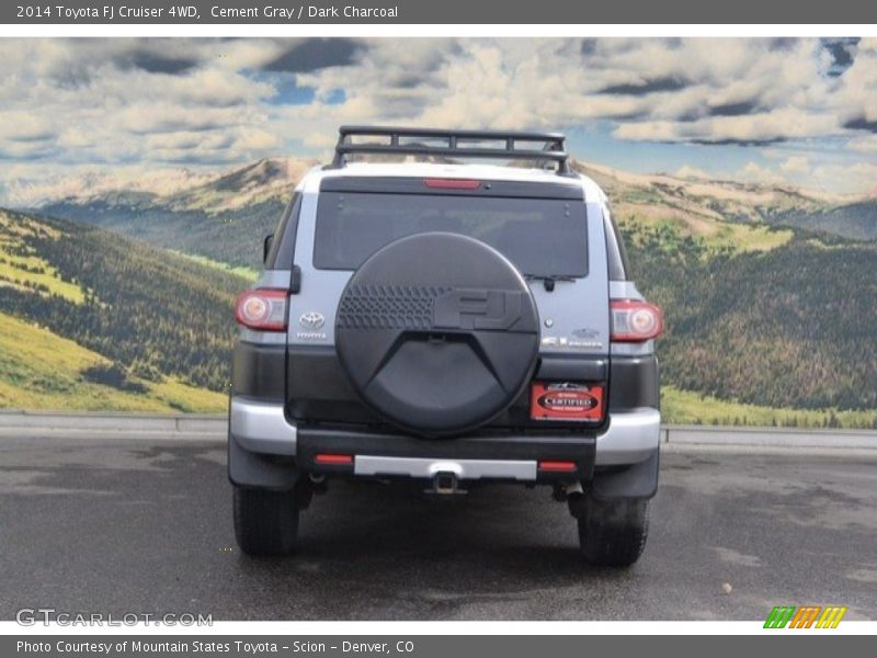Cement Gray / Dark Charcoal 2014 Toyota FJ Cruiser 4WD