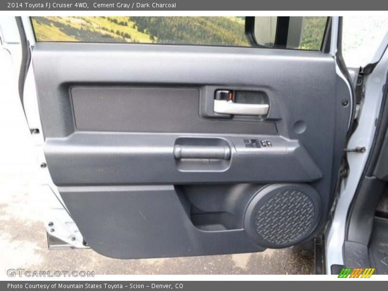 Cement Gray / Dark Charcoal 2014 Toyota FJ Cruiser 4WD