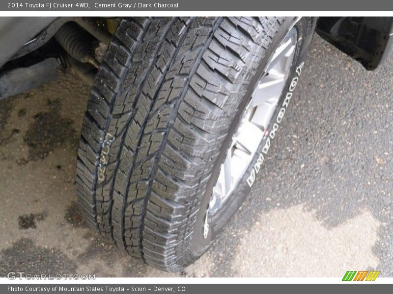 Cement Gray / Dark Charcoal 2014 Toyota FJ Cruiser 4WD