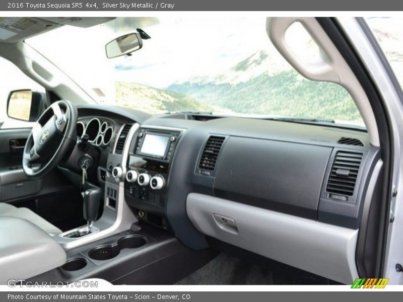 Dashboard of 2016 Sequoia SR5 4x4