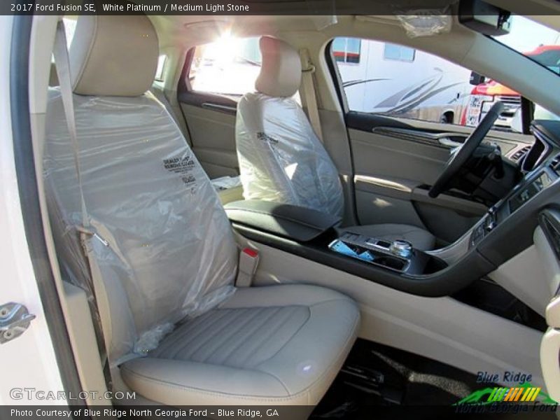 White Platinum / Medium Light Stone 2017 Ford Fusion SE