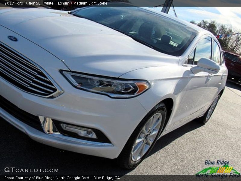 White Platinum / Medium Light Stone 2017 Ford Fusion SE