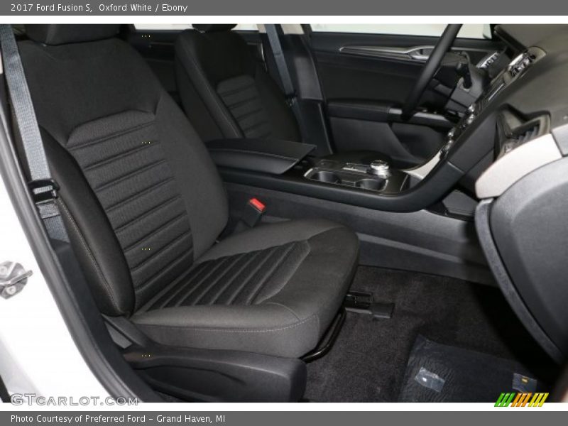 Oxford White / Ebony 2017 Ford Fusion S