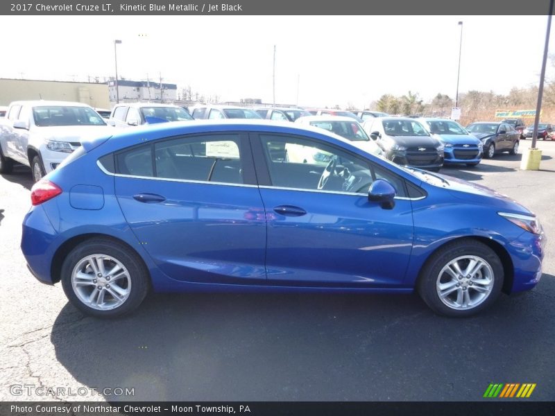 Kinetic Blue Metallic / Jet Black 2017 Chevrolet Cruze LT