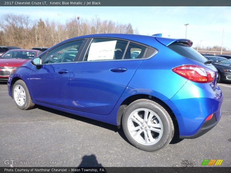 Kinetic Blue Metallic / Jet Black 2017 Chevrolet Cruze LT