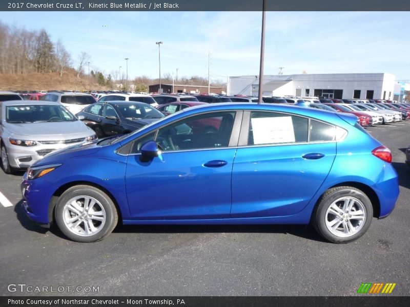 Kinetic Blue Metallic / Jet Black 2017 Chevrolet Cruze LT