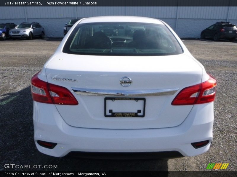 Fresh Powder White / Charcoal 2017 Nissan Sentra S