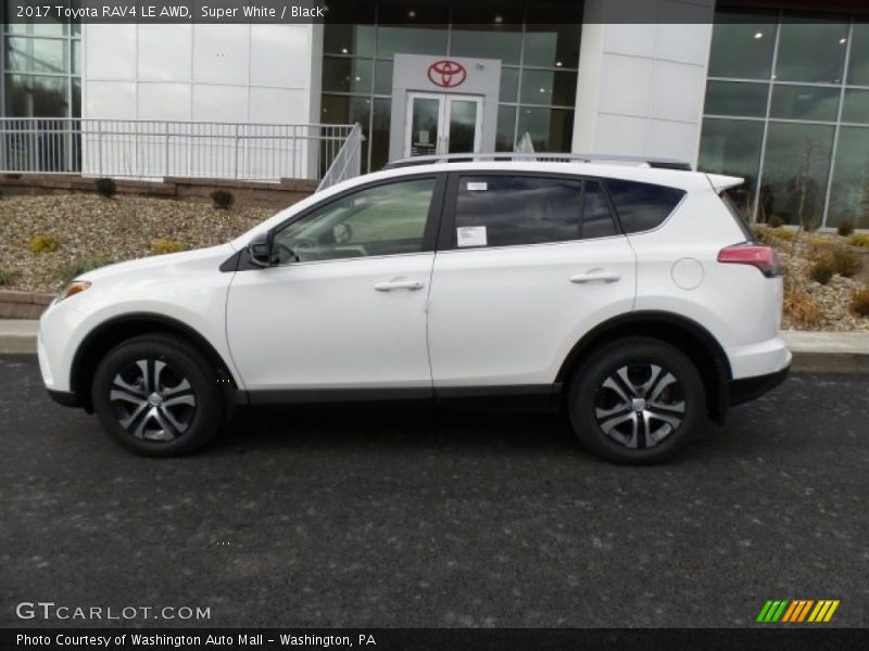 Super White / Black 2017 Toyota RAV4 LE AWD