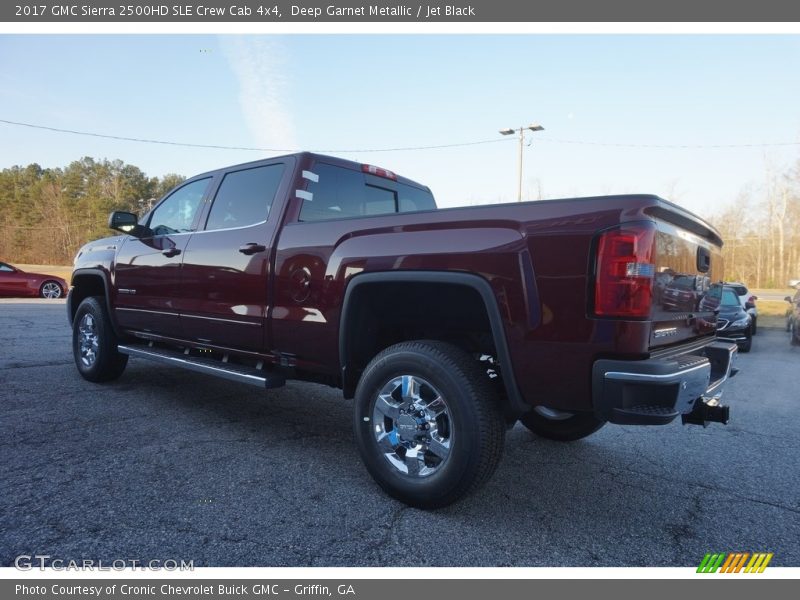Deep Garnet Metallic / Jet Black 2017 GMC Sierra 2500HD SLE Crew Cab 4x4